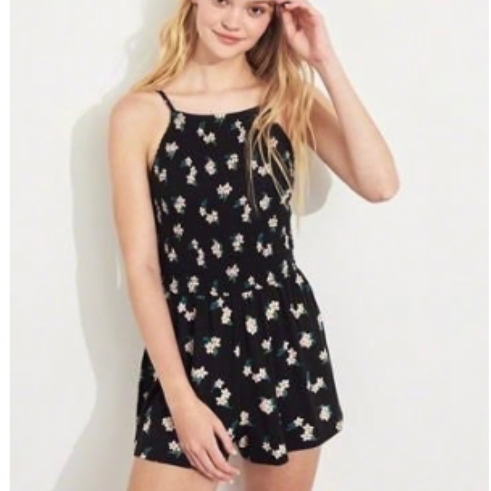 Hollister smocked floral romper, size M